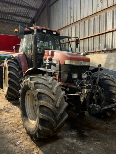 New Holland G210