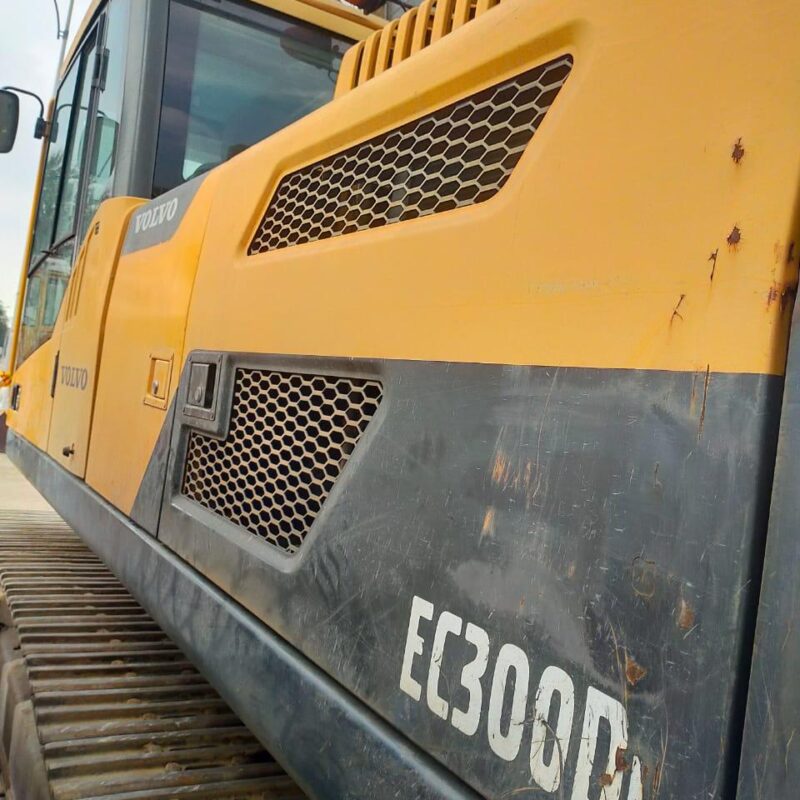 Excavator Volvo EC 300