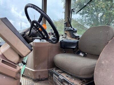 John Deere 7810