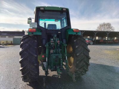 جون دير 6900