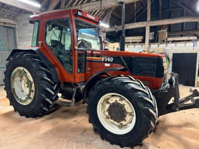 فيات F140