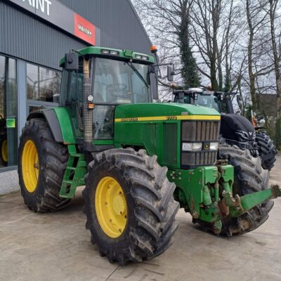 John Deere 7710