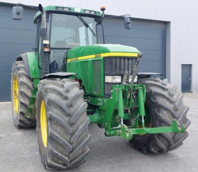 John Deere 7710