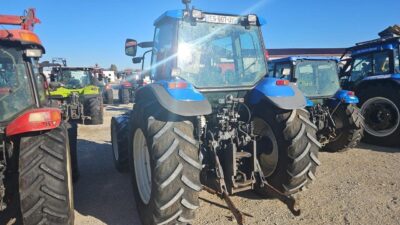 New Holland TM165