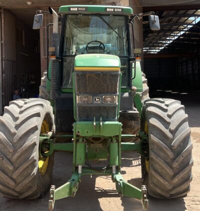 جون دير 7700