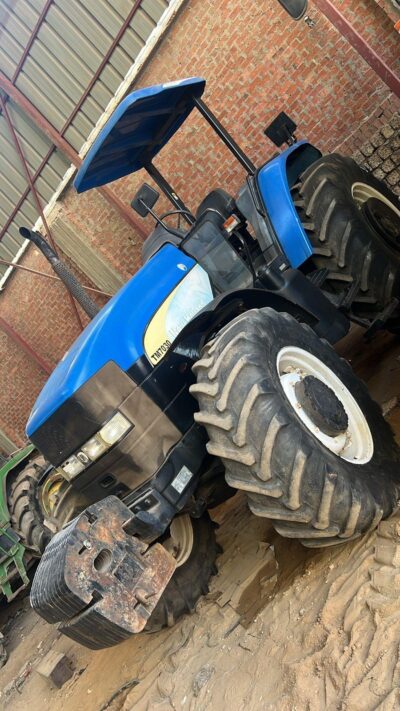 نيو هولاند T7030